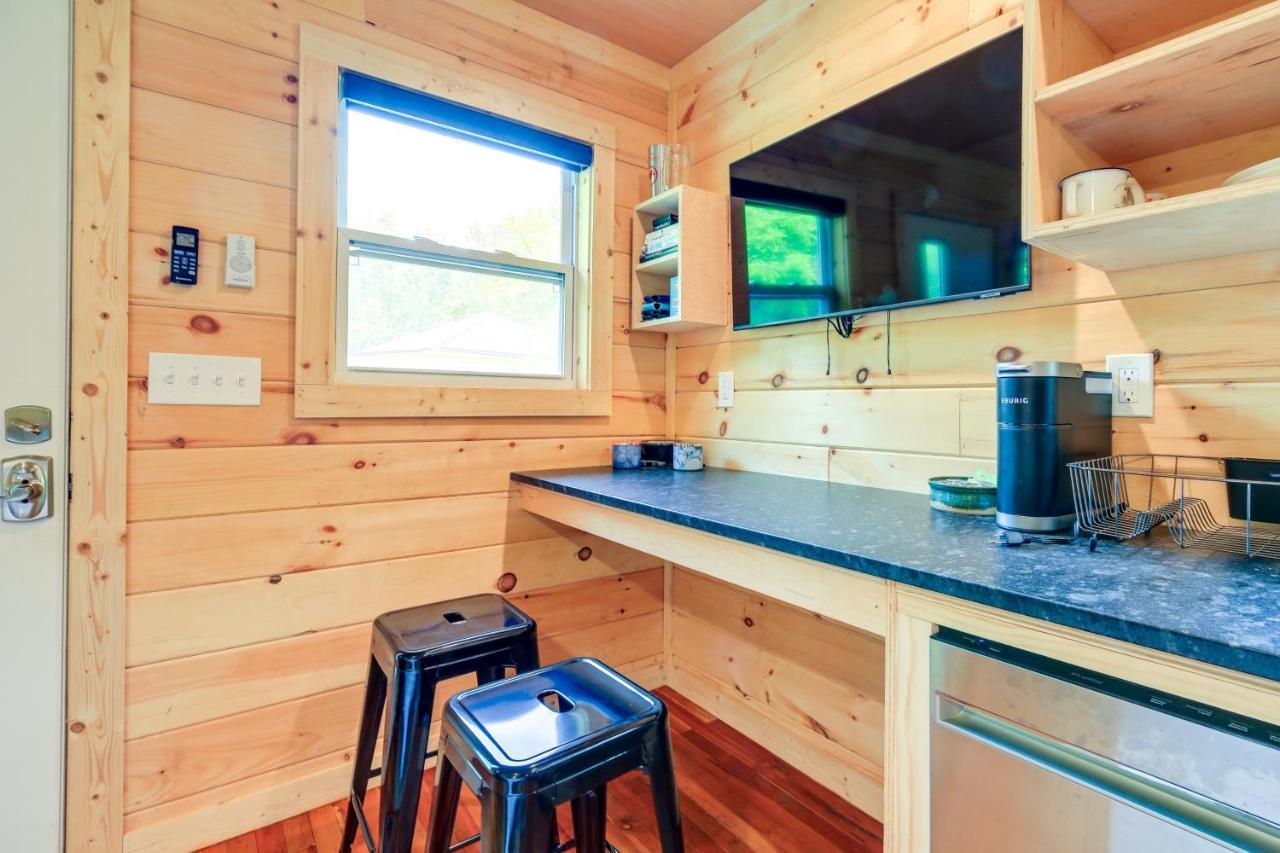 Cozy Hikers Hideaway Steps From Creeper Trail! Damascus Exterior foto